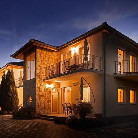 Apartmanhaz