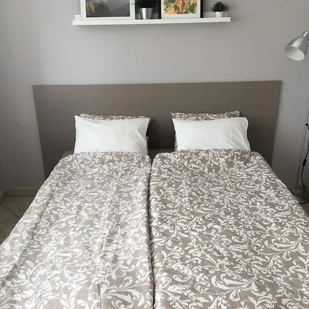 Apartmanhaz Apartment Balatonlelle