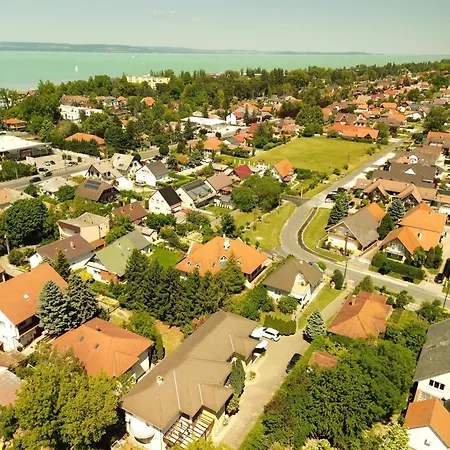 Apartament Apartmanhaz Balatonlelle