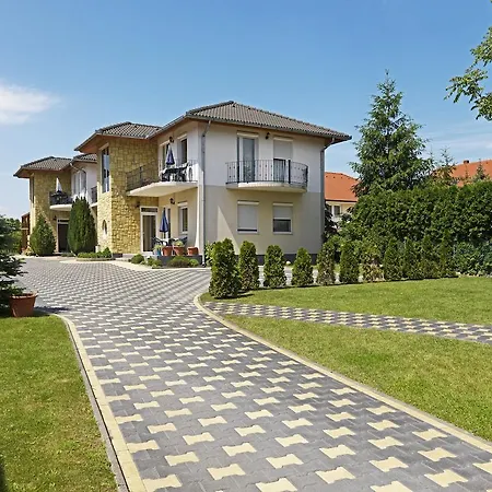 Appartement Apartmanhaz *