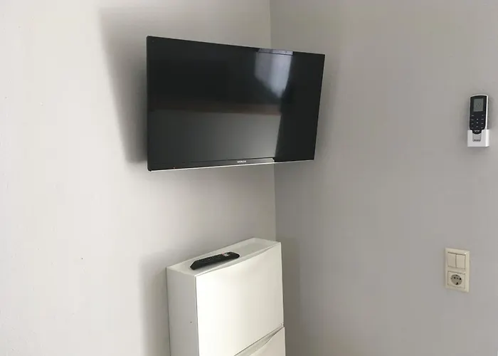 Apartmanhaz *