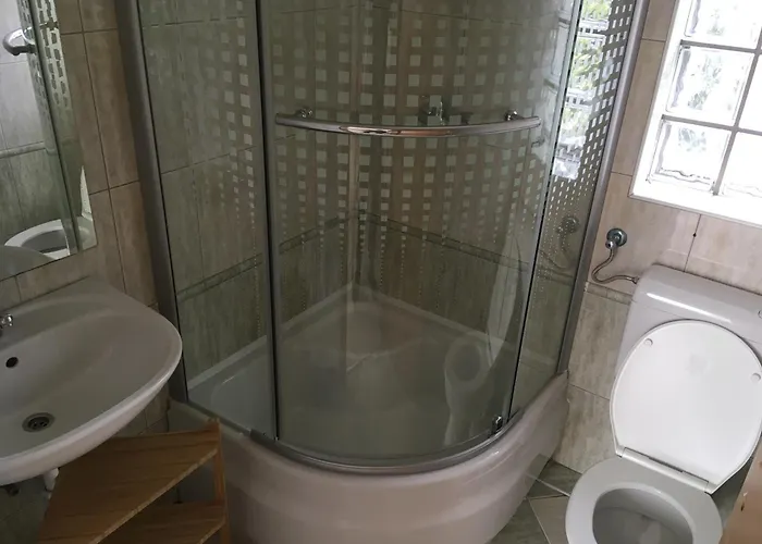 Apartmanhaz בלטונללה