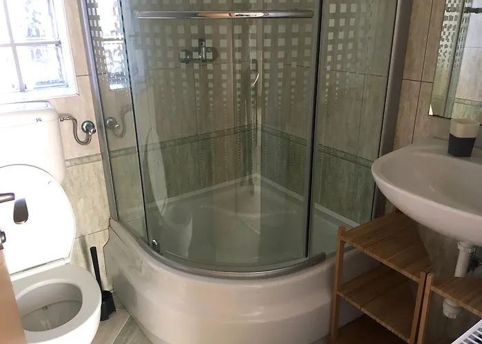 דירה Apartmanhaz *
