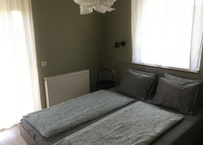 Apartmanhaz 公寓